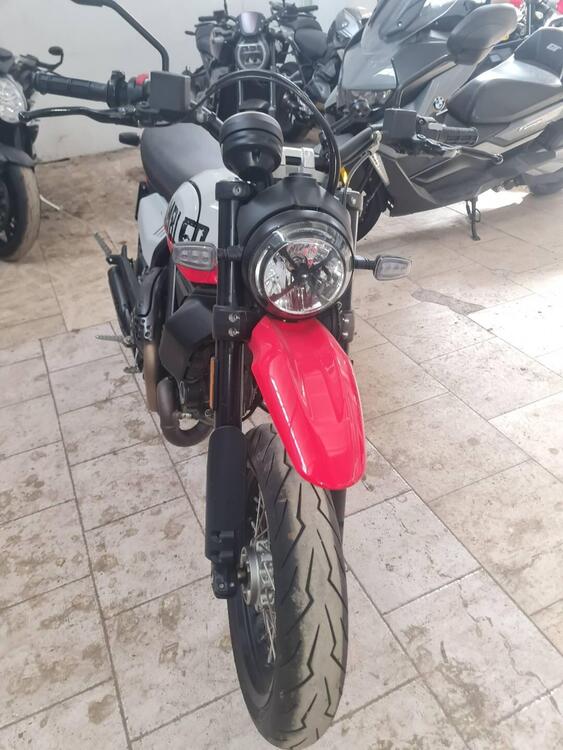 Ducati Scrambler 800 Urban Motard (2022) (3)