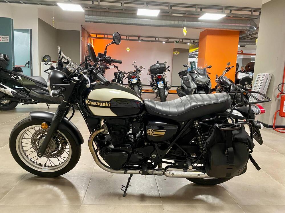 Kawasaki W 800 (2020) (4)