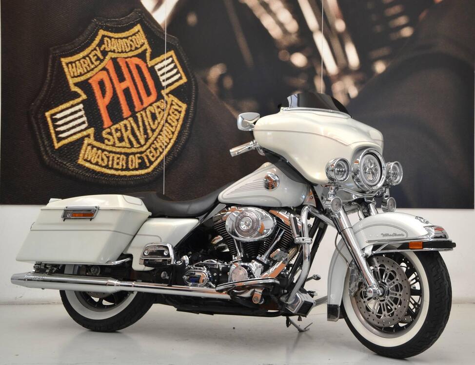 Harley-Davidson 1450 Electra Glide Ultra Classic (1999 - 02) - FLHTCUI