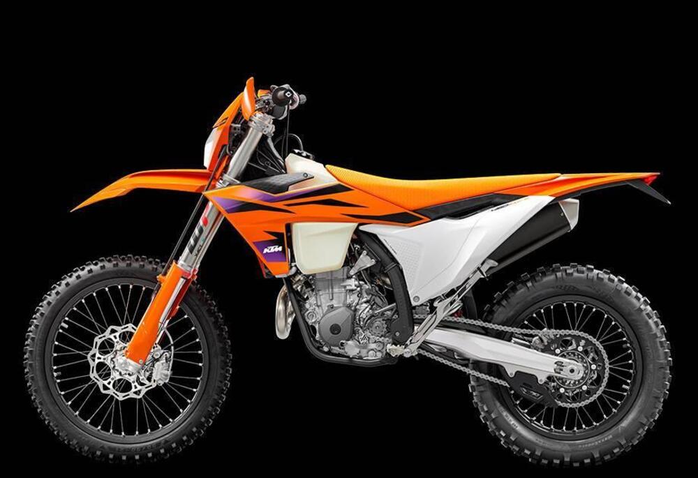 KTM EXC 450 F (2024) (3)