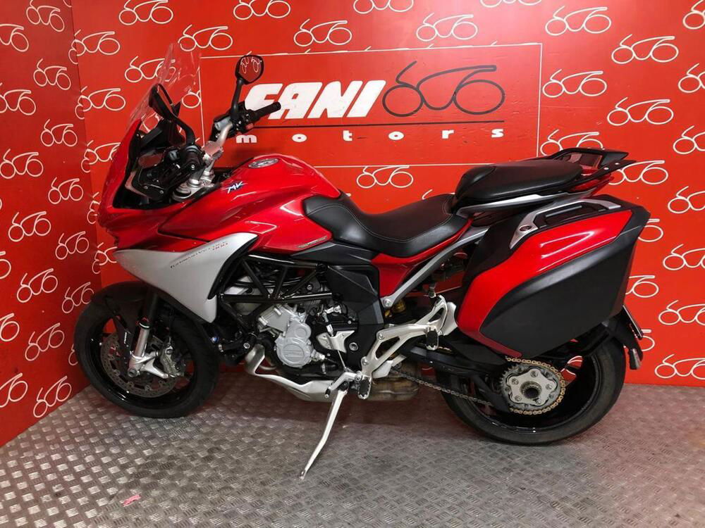 MV Agusta Turismo Veloce 800 (2014 - 16) (3)