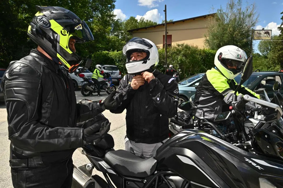 Tornanti e traiettorie su strada: sei convinto di guidare in sicurezza? Il Corso di Guida Sicura FMI [VIDEO] (3)