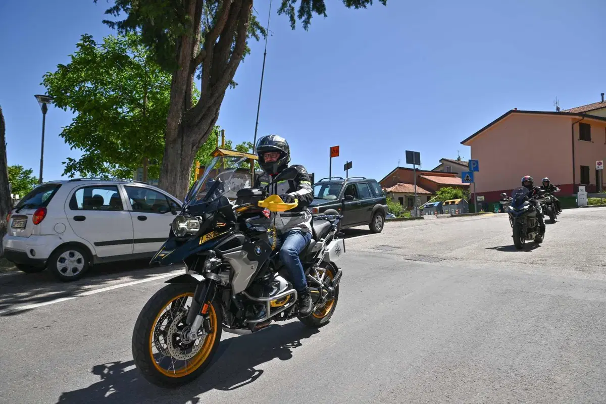 Tornanti e traiettorie su strada: sei convinto di guidare in sicurezza? Il Corso di Guida Sicura FMI [VIDEO] (19)