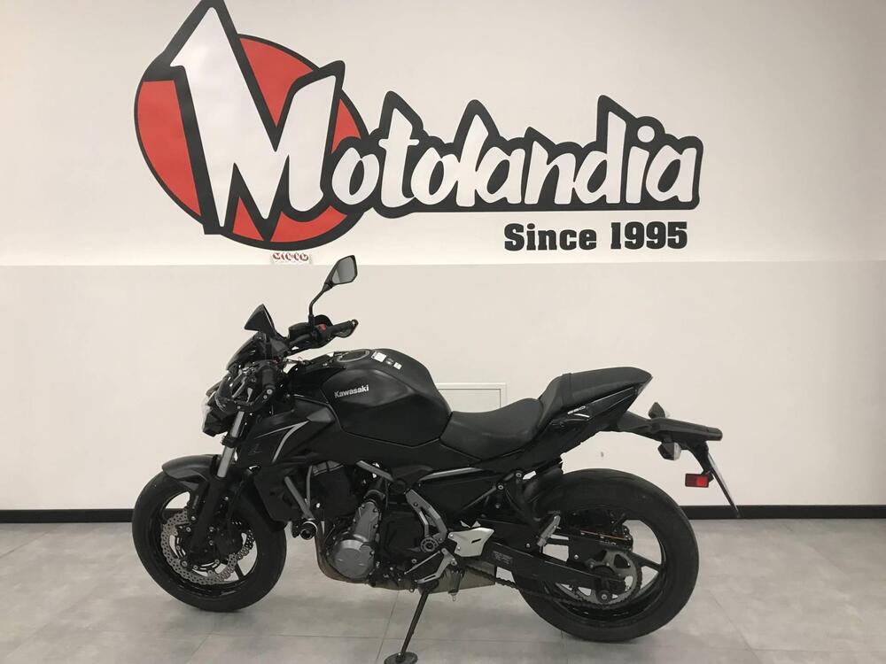 Kawasaki Z 650 (2017 - 19) (3)