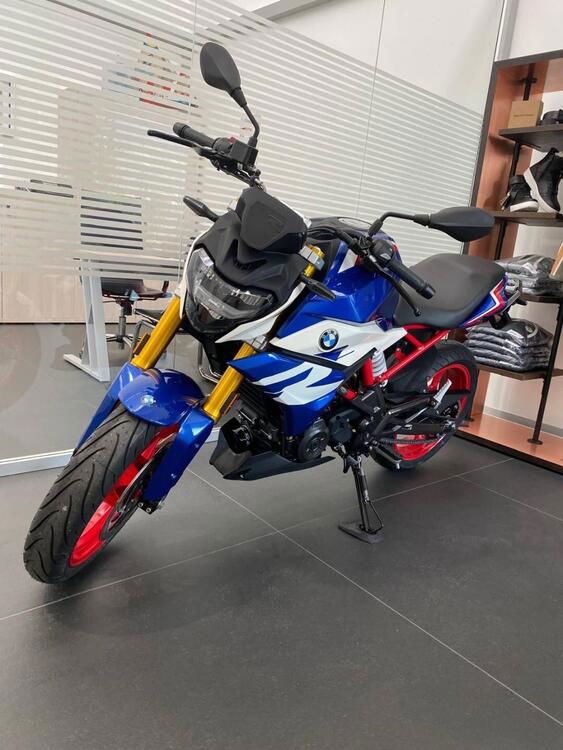 Bmw G 310 R (2021 - 24) (3)