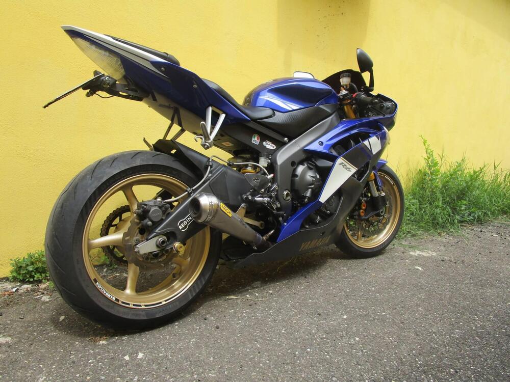 Yamaha YZF R6 (2008 - 09) (2)