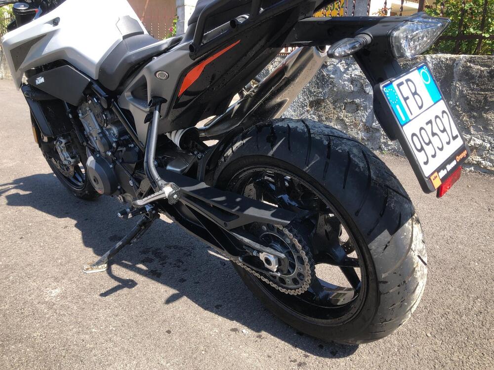 KTM 790 Duke L (2023 - 24) (5)