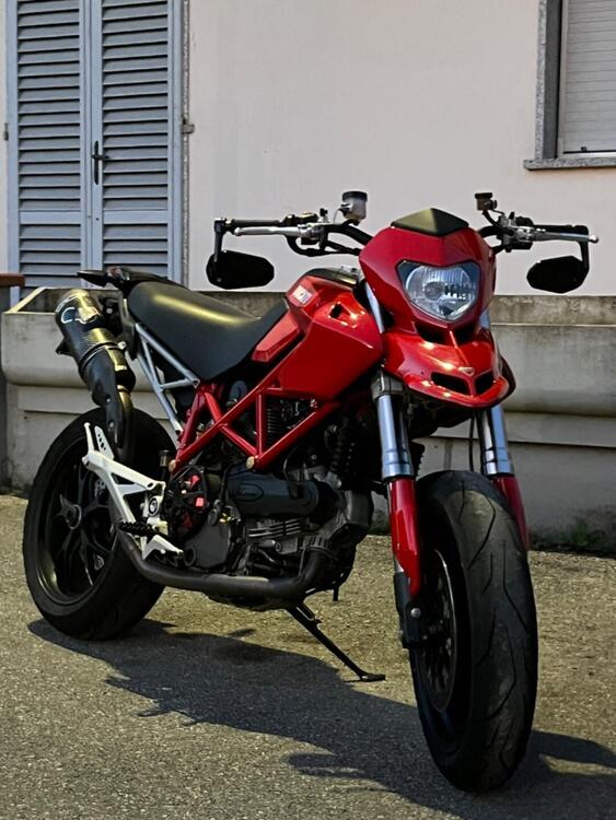 Ducati Hypermotard 1100 (2007 - 09) (3)