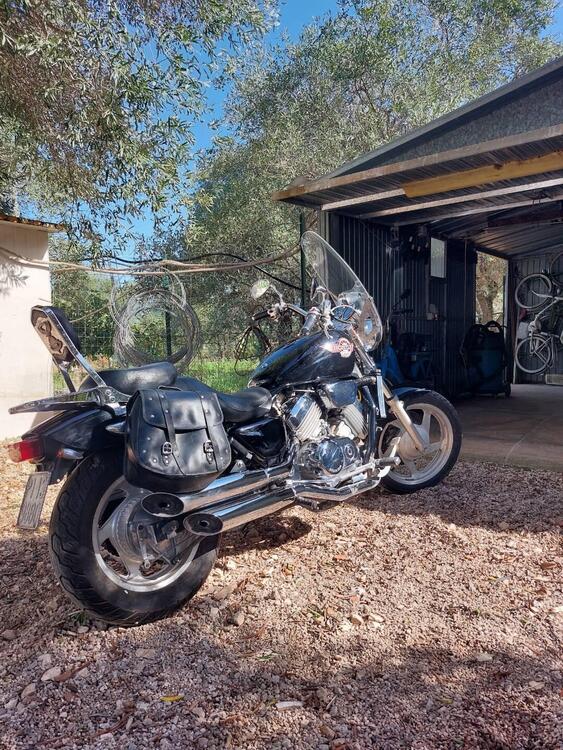 Honda vfc 750 magna