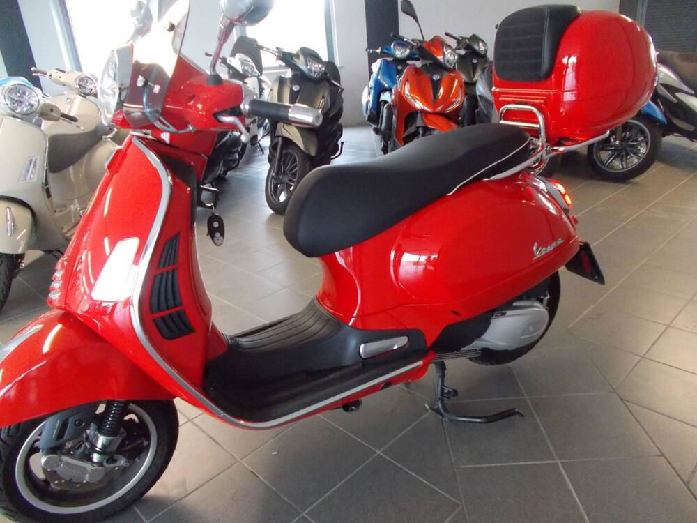 Vespa GTS 300 Super (2023 - 24) (5)