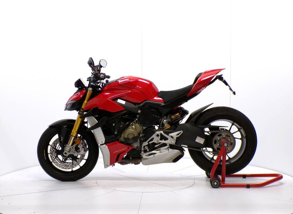 Ducati Streetfighter V4 1100 S (2020) (4)