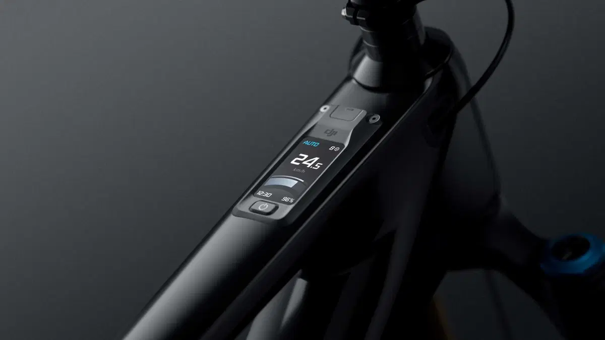 Dai droni alle eMTB! DJI entra nel mondo ebike con il suo primo (potente) motore, l'Avinox (5)