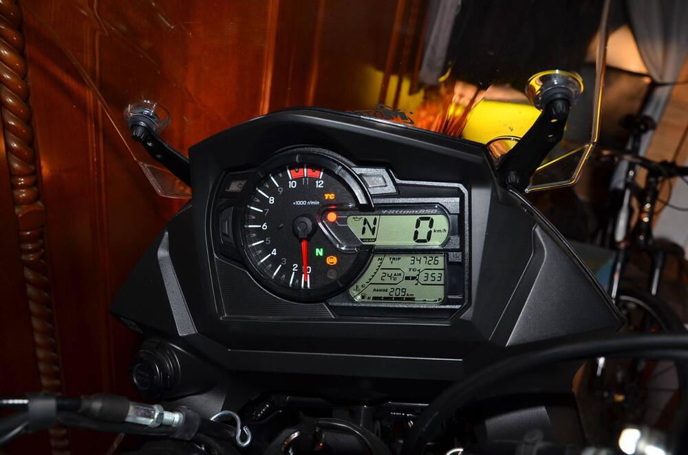 Suzuki V-Strom 650XT (2021 - 24) (2)