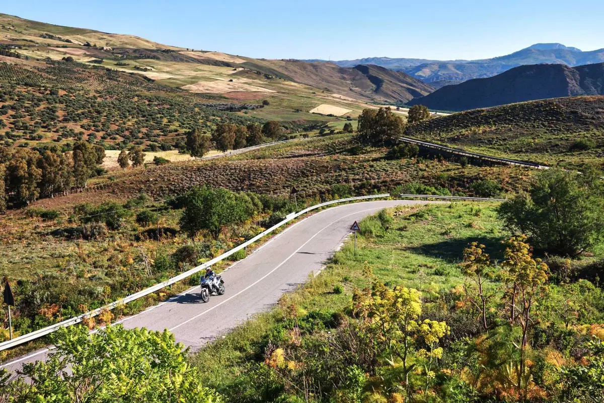Il viaggio dei sogni sull'Africa Twin. Corsica, Sardegna e Sicilia: 1.200 km di puro godimento [VIDEO] (31)