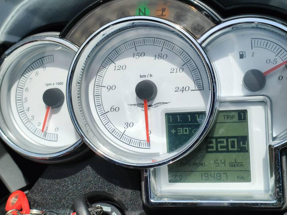 Moto Guzzi Sport 1200 4V (2009 - 12) (2)