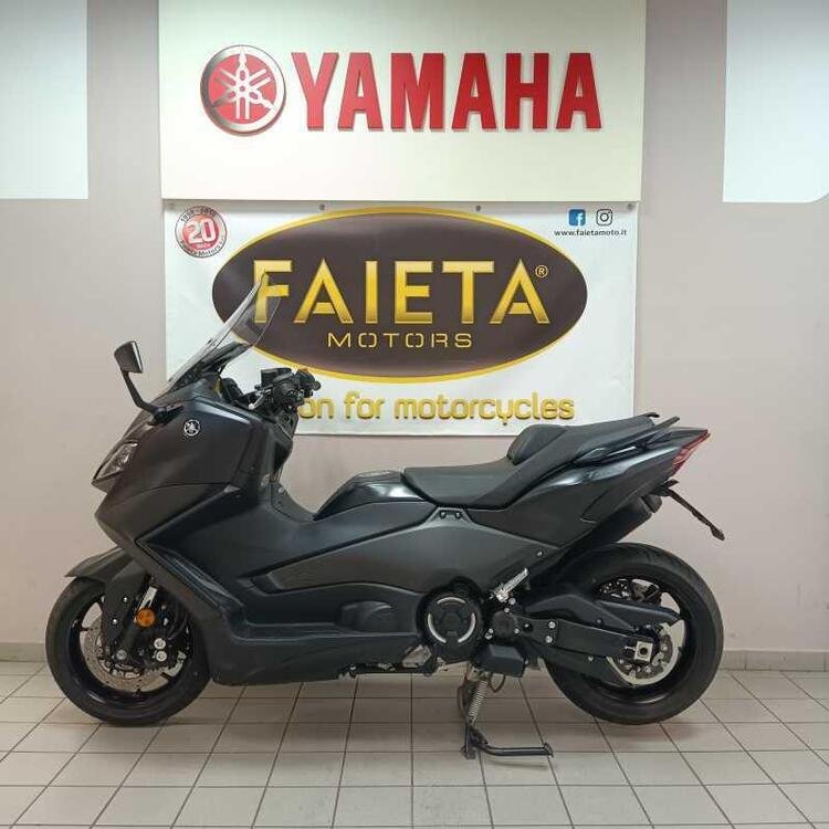 Yamaha T-Max 560 (2022 - 24)