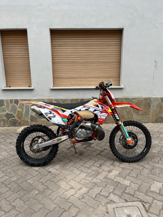 KTM EXC 300 E Six Days (2016)