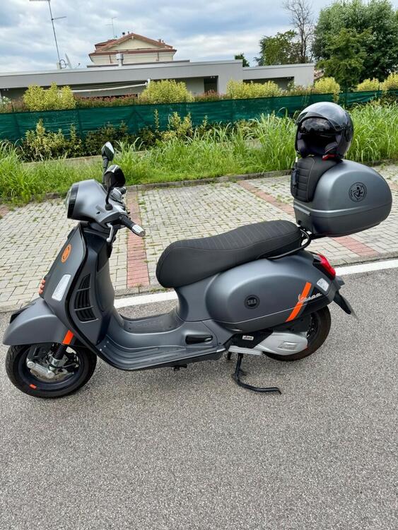 Vespa GTS 125 Super Sport (2021 - 24) (2)