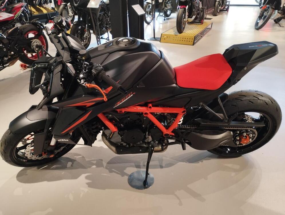 KTM 1390 Super Duke R Evo (2024) (5)