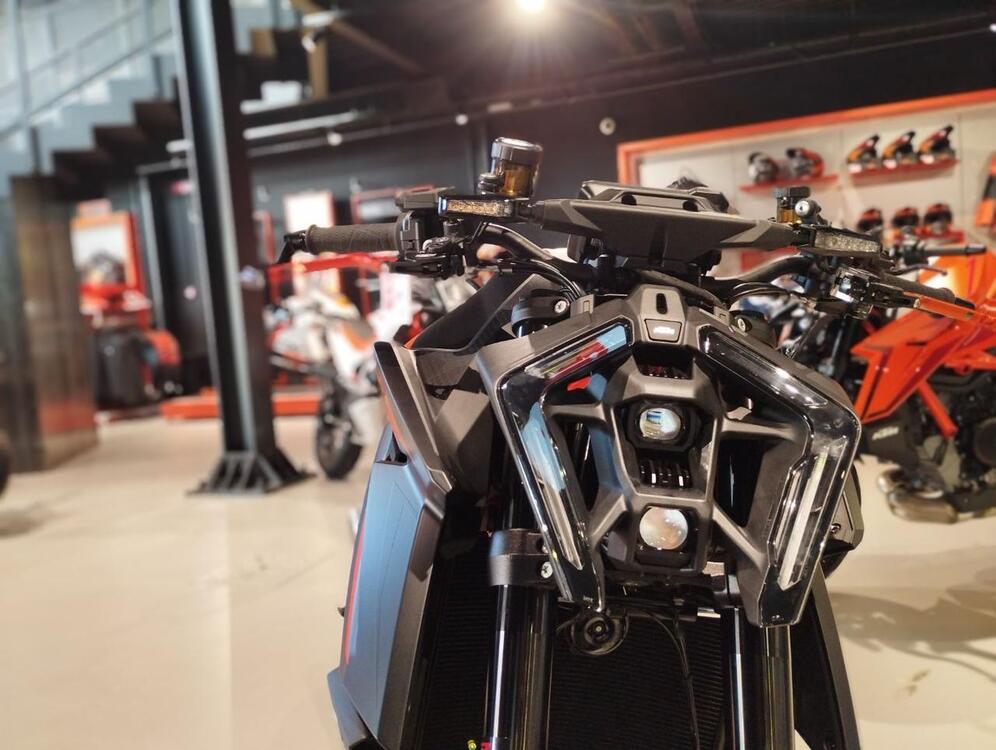 KTM 1390 Super Duke R Evo (2024) (4)