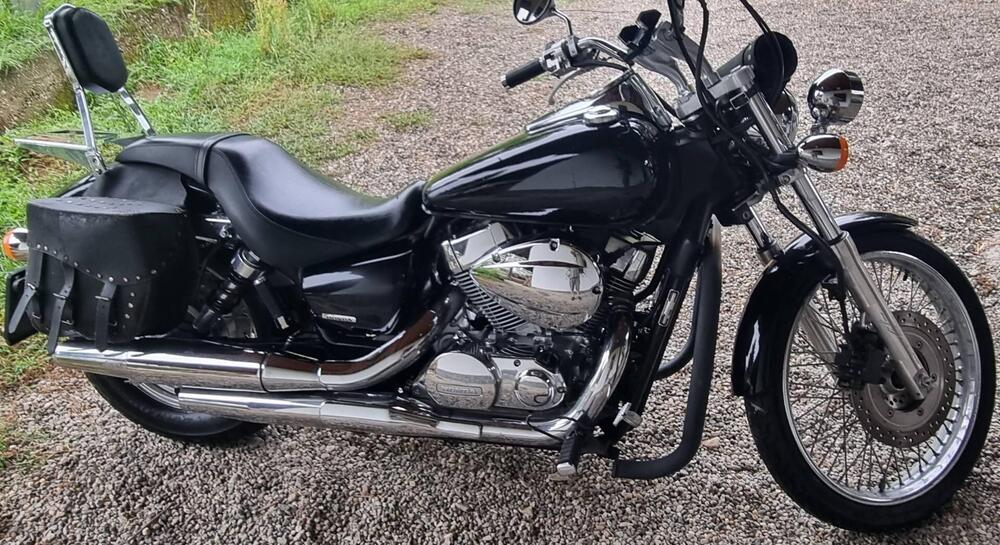 Honda Shadow 750 (2004)