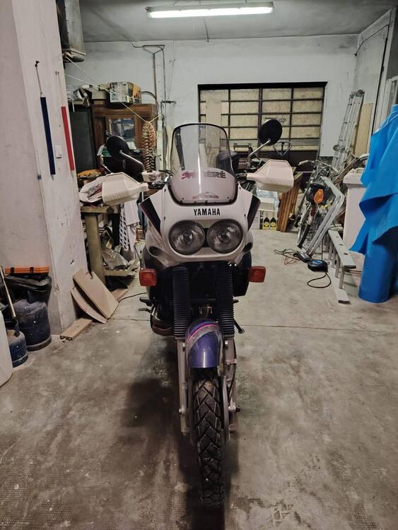 Yamaha xtz 750