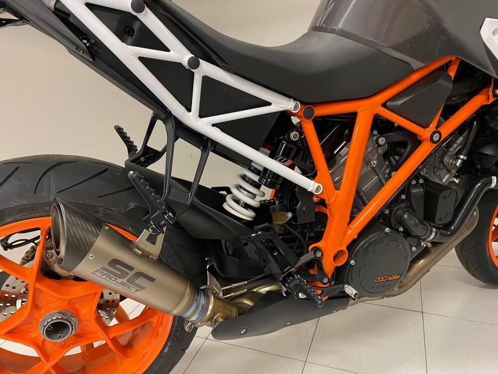 KTM 1290 Super Duke R ABS (2017 - 18) (3)