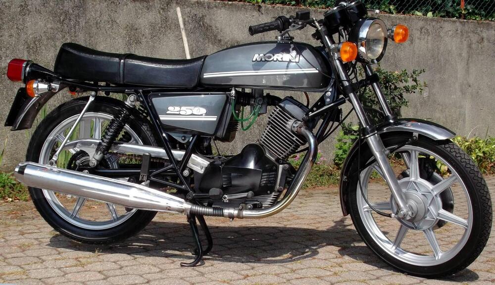 Moto Morini 250 T (2)