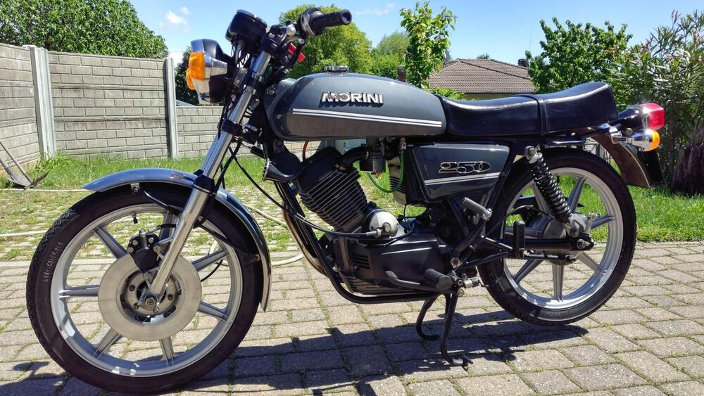 Moto Morini 250 T (3)