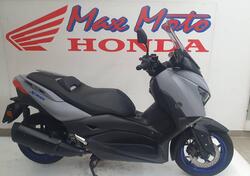 Yamaha X-Max 300 (2021 - 24) usata