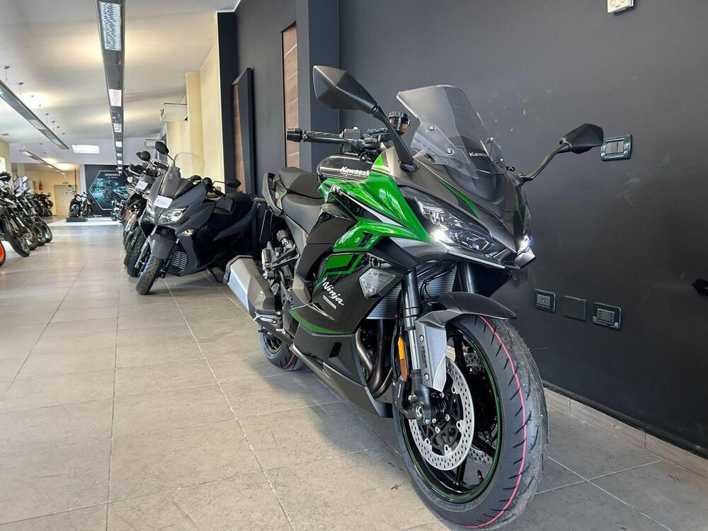 Kawasaki Ninja 1000 SX Tourer (2021 - 24) (4)