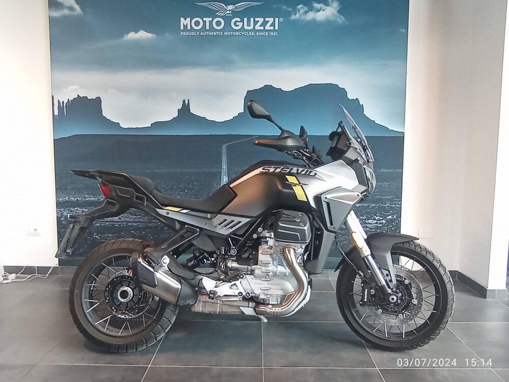 Moto Guzzi Stelvio PFF (2024)