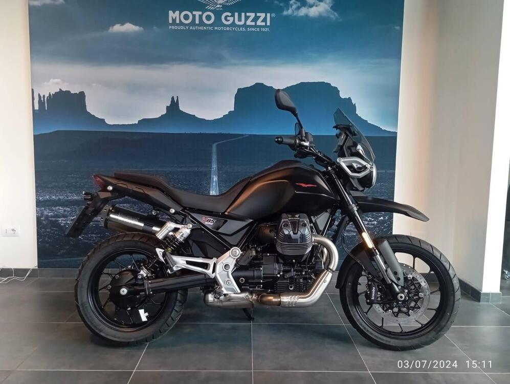 Moto Guzzi V85 Strada (2024) (3)