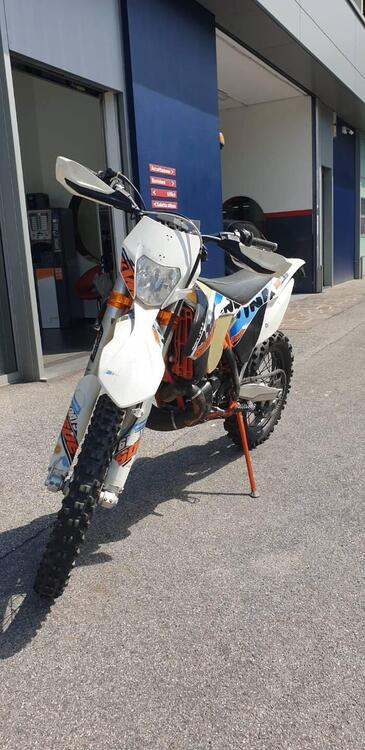 KTM EXC 300 E Six Days (2015) (2)