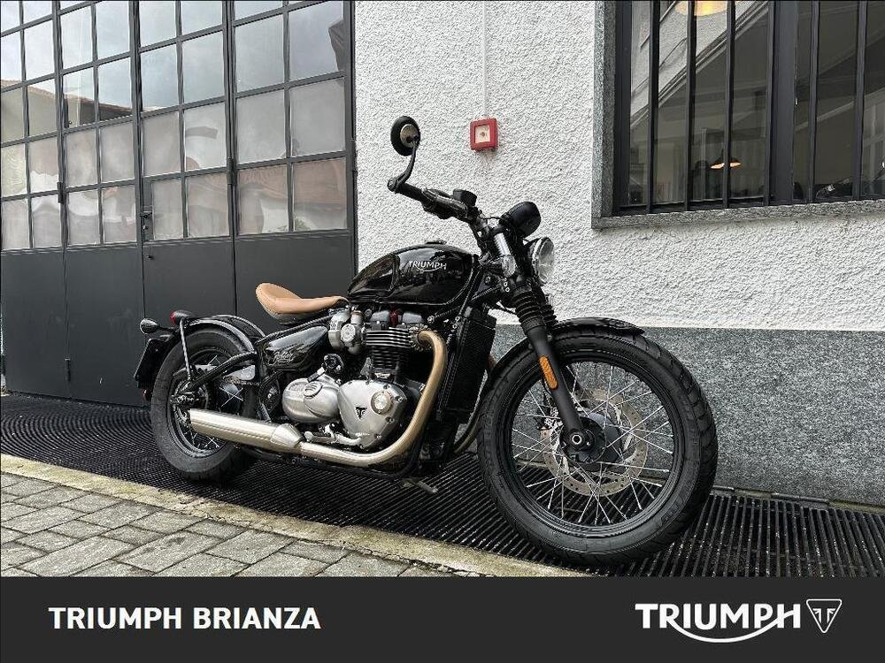 Triumph Bonneville Bobber 1200 (2017 - 20) (2)