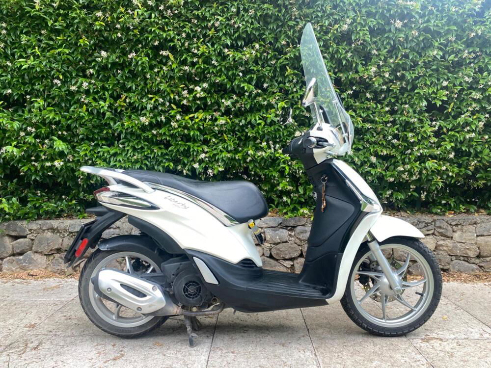 Piaggio Liberty 125 ABS (2017 - 20) (2)