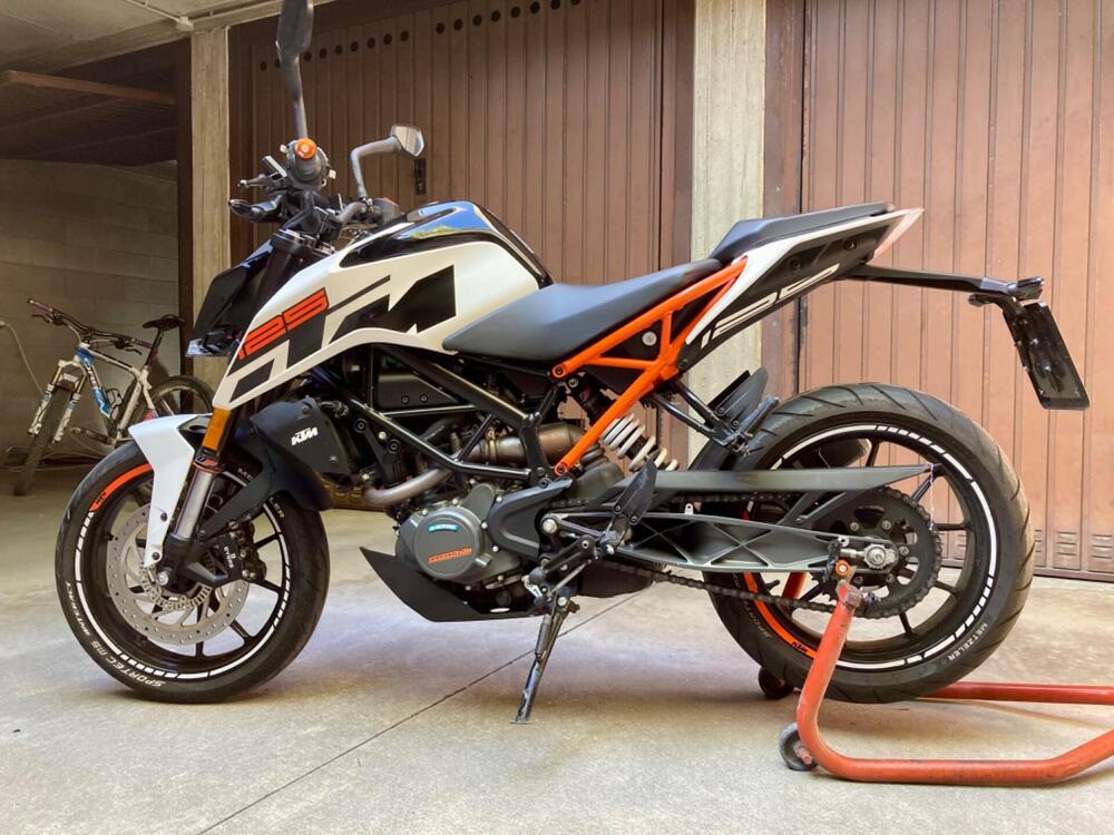 KTM 125 Duke ABS (2017 - 20) (2)