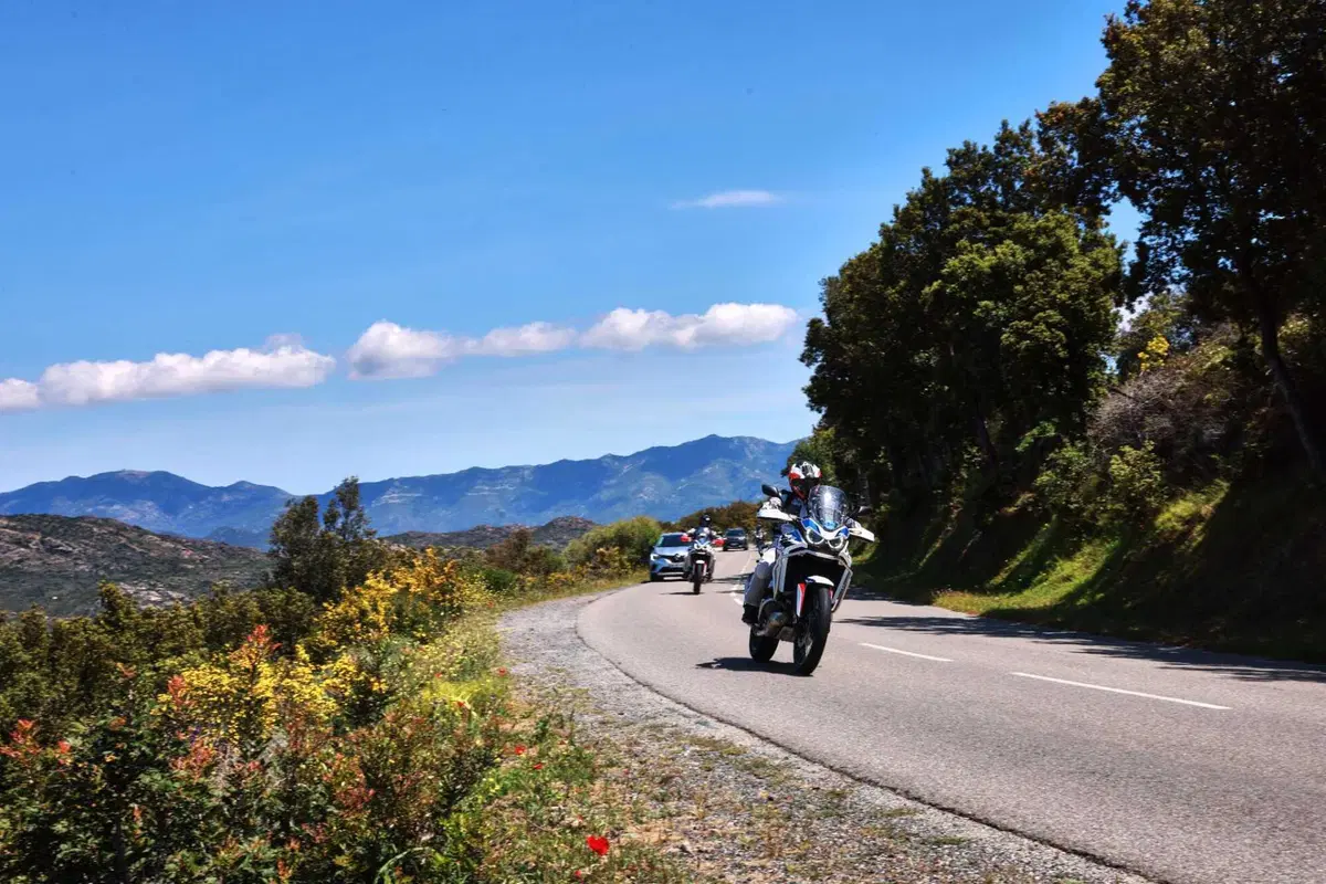 Il viaggio dei sogni sull'Africa Twin. Corsica, Sardegna e Sicilia: 1.200 km di puro godimento [VIDEO] (7)
