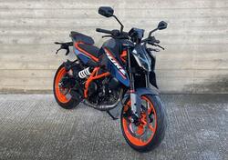 KTM 390 Duke (2024) usata