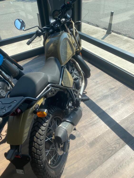 Royal Enfield Himalayan 411 (2021 - 23) (4)