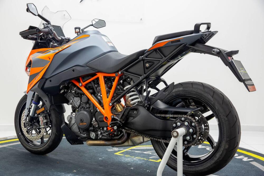 KTM 1290 Super Duke GT (2022 - 24) (5)