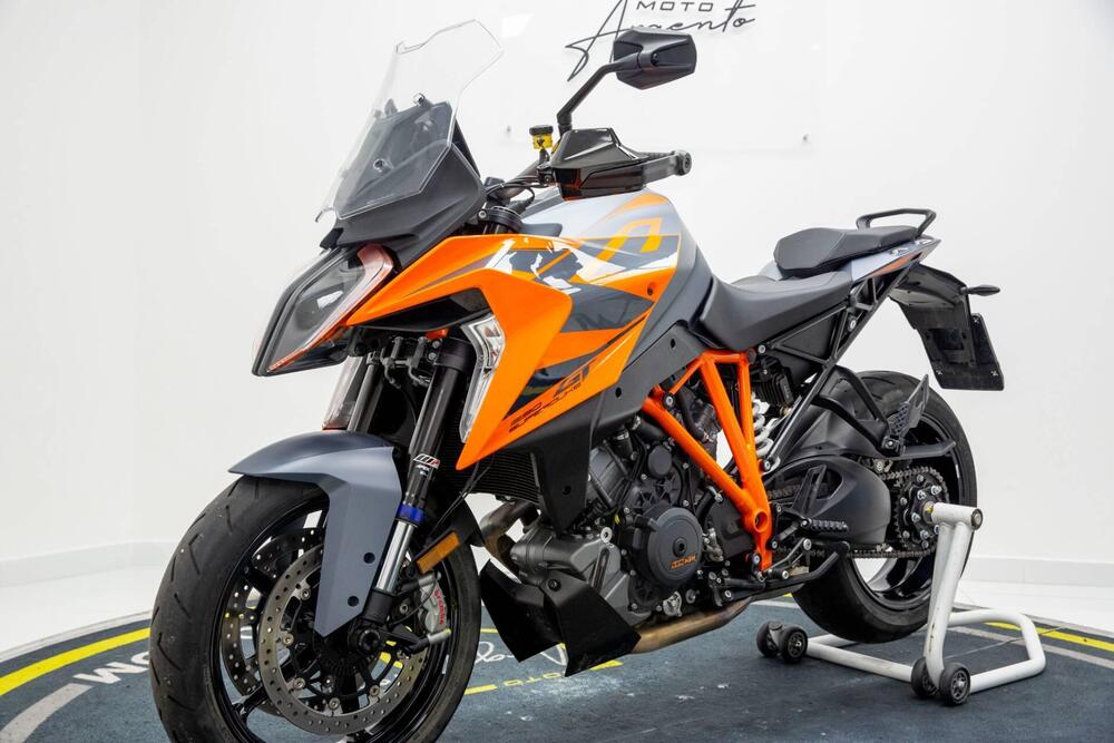 KTM 1290 Super Duke GT (2022 - 24) (3)