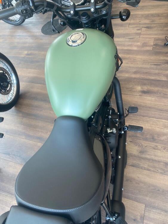 Royal Enfield Meteor 350 Fireball (2021 - 24) (3)