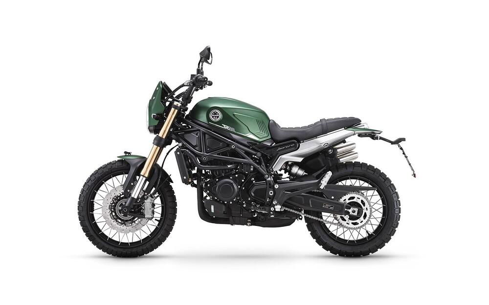 Benelli Leoncino 800 Trail (2022 - 23)