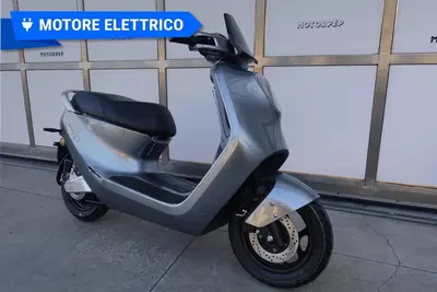 Yadea C1S (2020 - 26) nuova