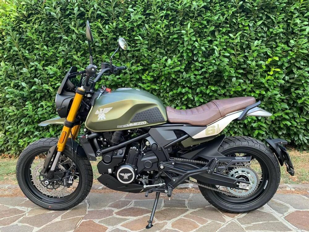 Moto Morini SEIEMMEZZO SCR (2022 - 24) (3)