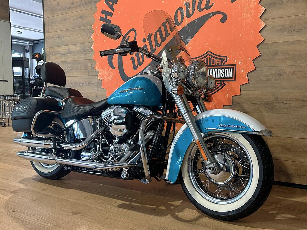 Harley-Davidson 1690 Deluxe (2016 - 17) - FLSTN (3)