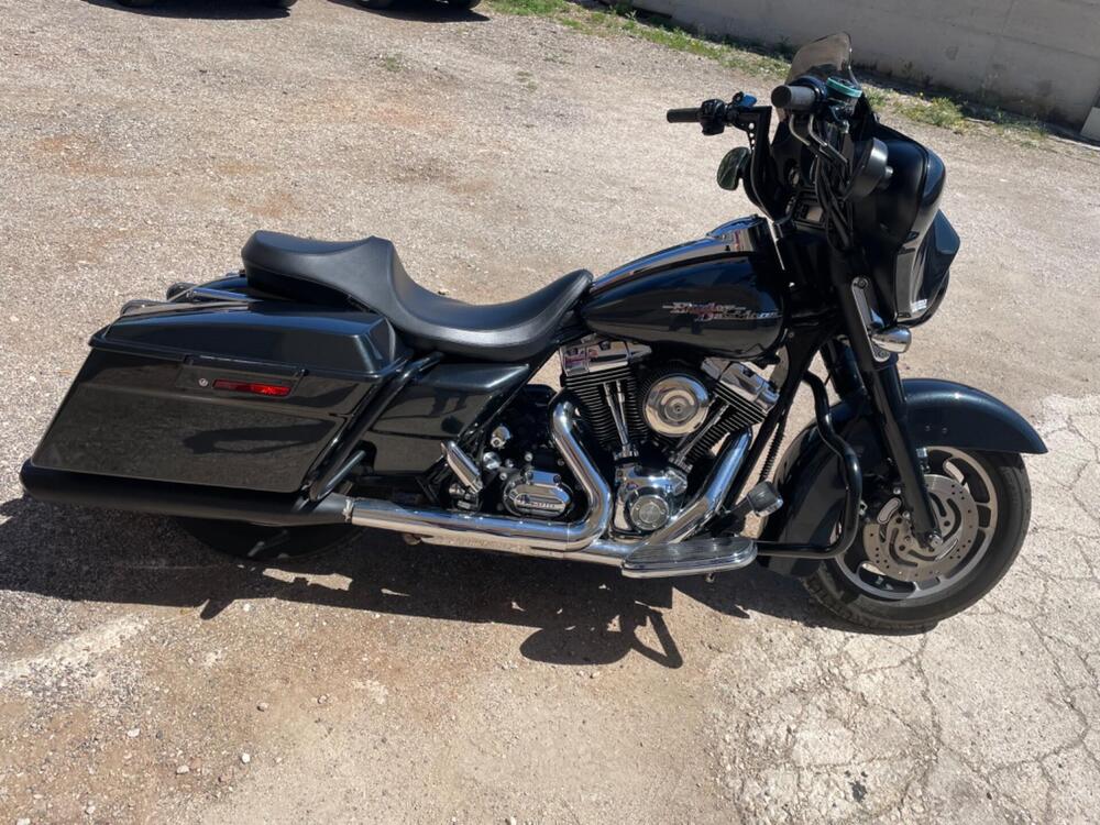 Harley-Davidson 1584 Street Glide (2008 - 10) - FLHX (2)