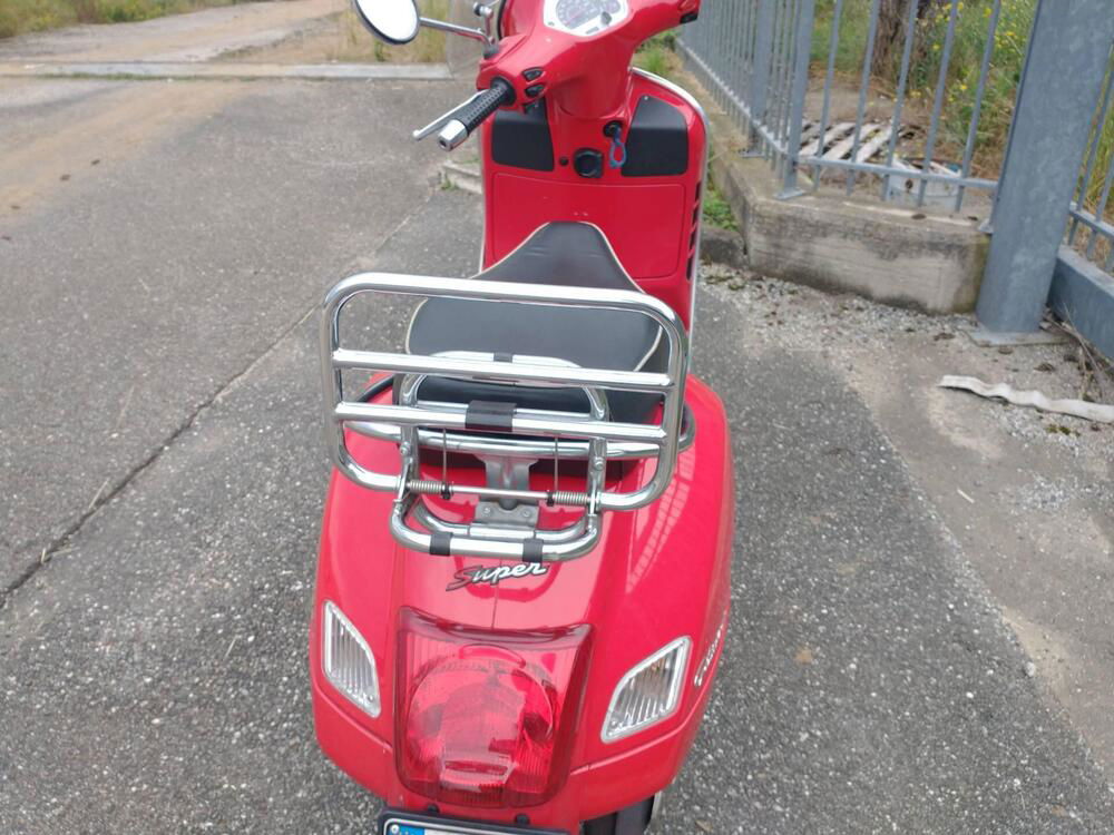 Vespa GTS 300 Super (2008 - 16) (3)