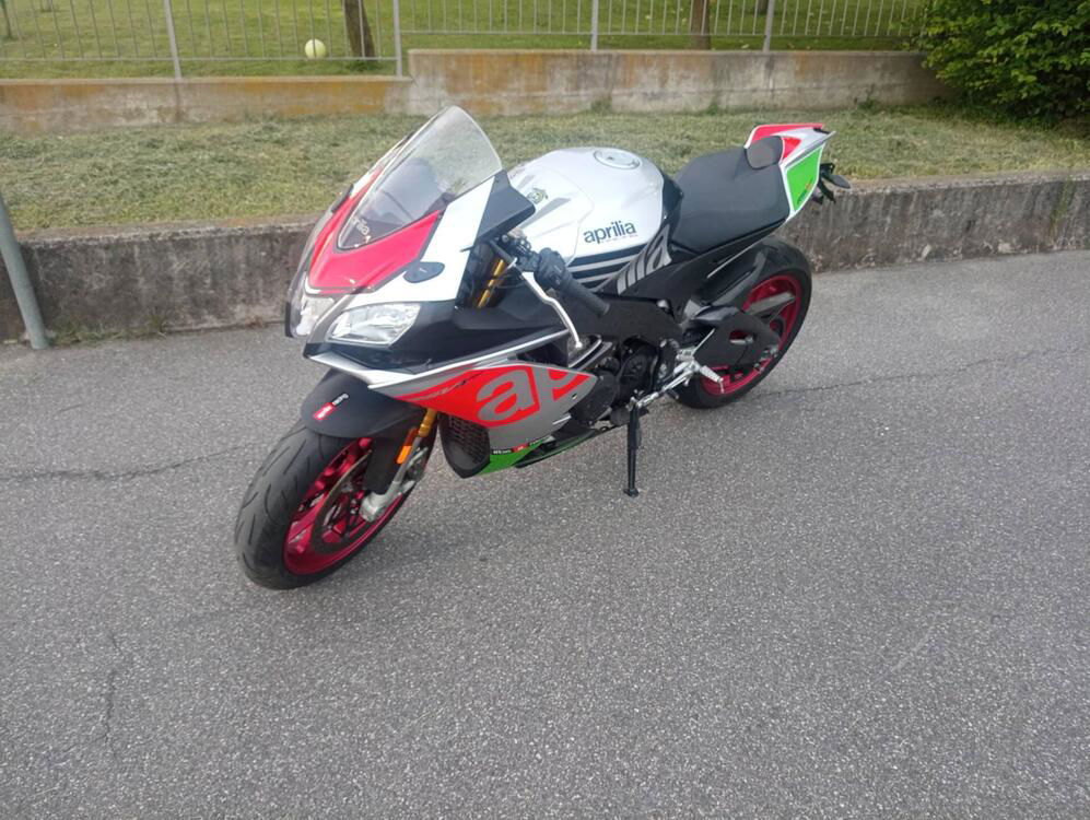 Aprilia RSV4 RR (2019 - 20) (3)